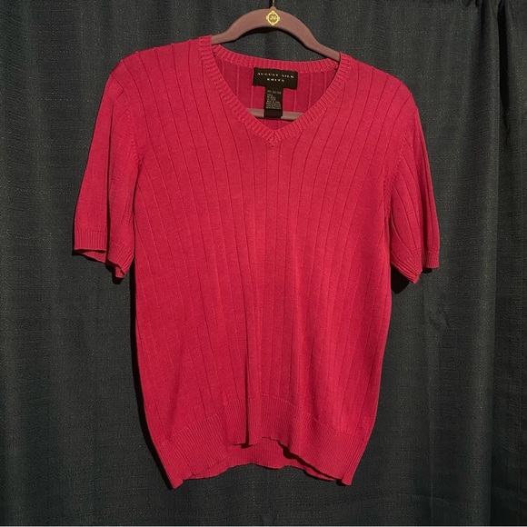 August Silk Knits Ribbed Short Sleeve V-Neck - Picture 1 of 3